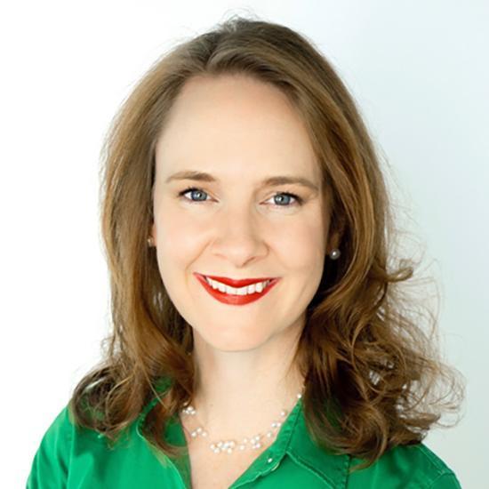 Kat Clowes Class of 2003