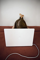 Woman in front of a laptop