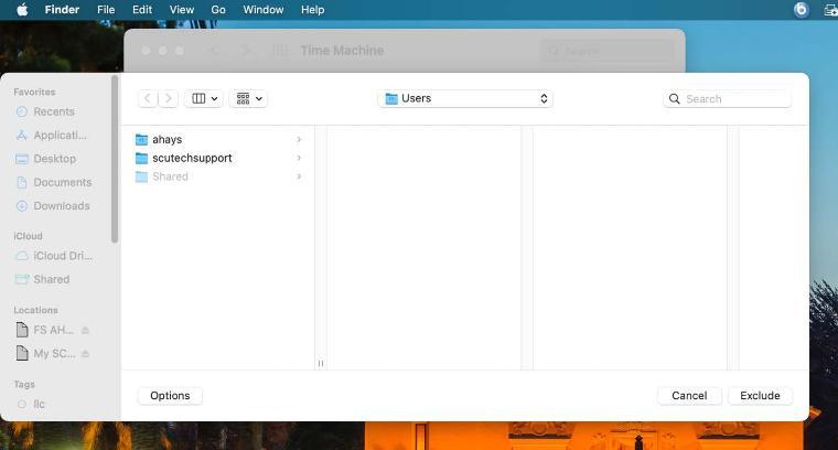 An image of the folder selection screen in macOS with the folder Users selected.