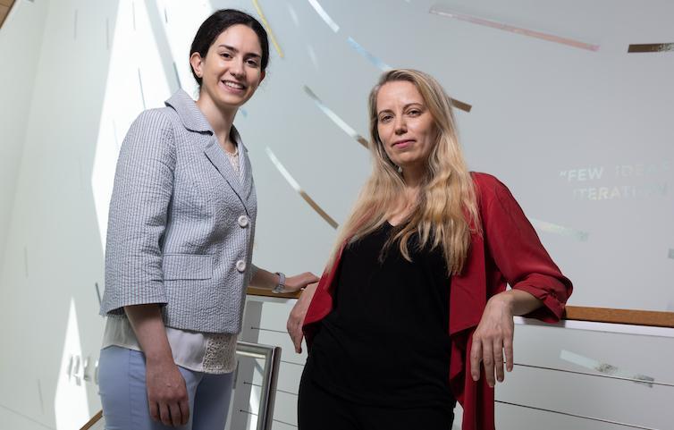 Juliana Shihadeh ’19, M.A. ’21, Ph.D. '24, left, with mentor Maya Ackerman, assistant professor of computer science and engineering. Shihadeh led the writing on a new SCU study about Brilliance Bias in GPT-3.