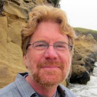 Associate Professor of Economics Serguei Maliar Head Shot