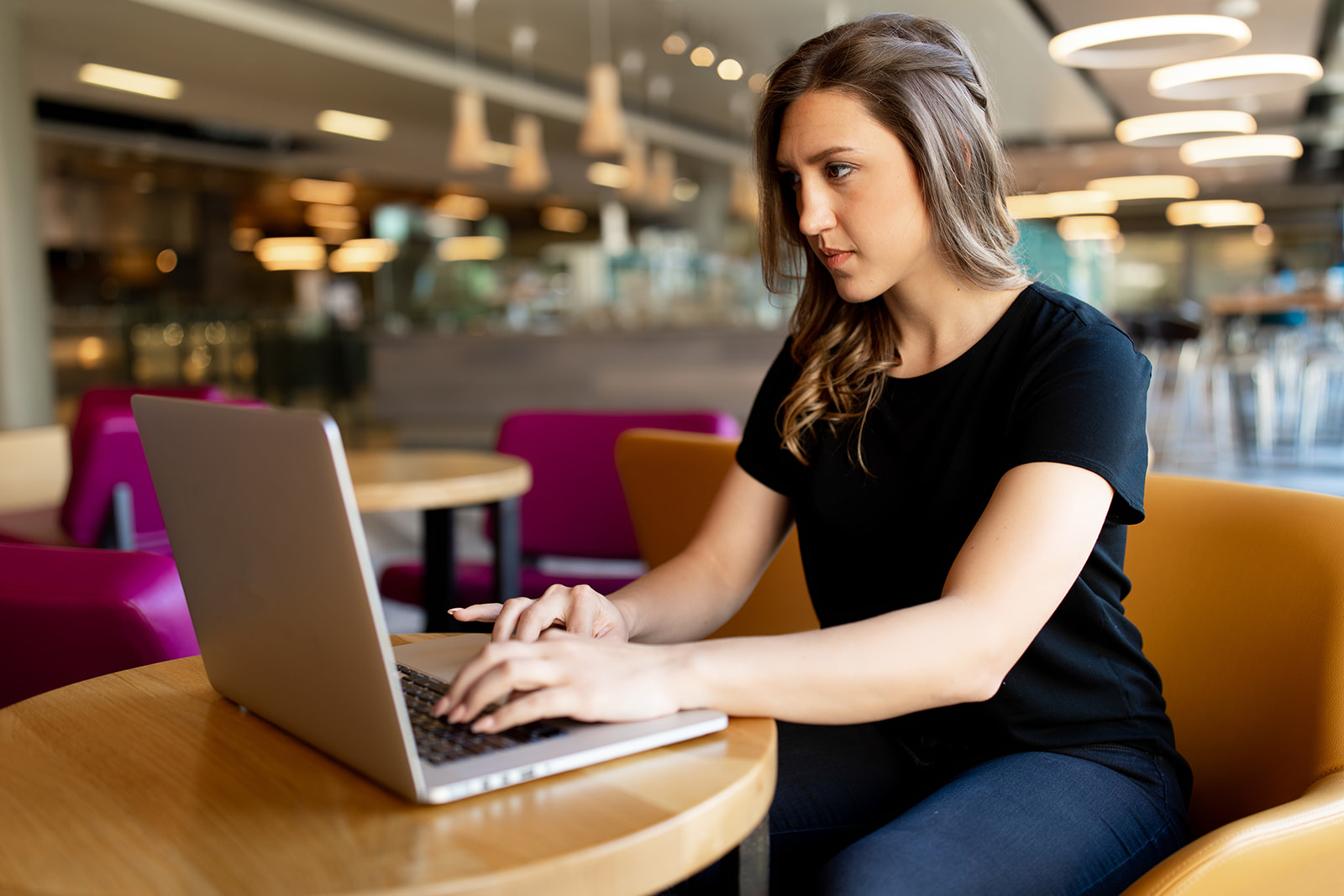 Aspiring professional researching MBA programs