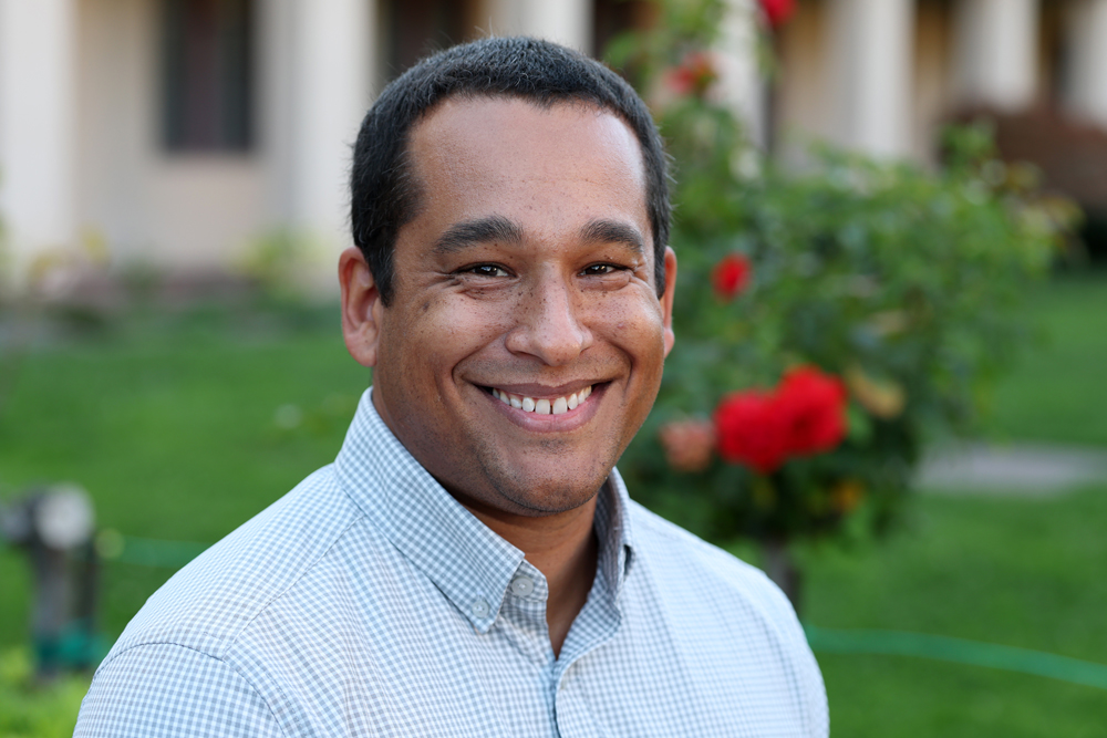 Marcale Jones Headshot