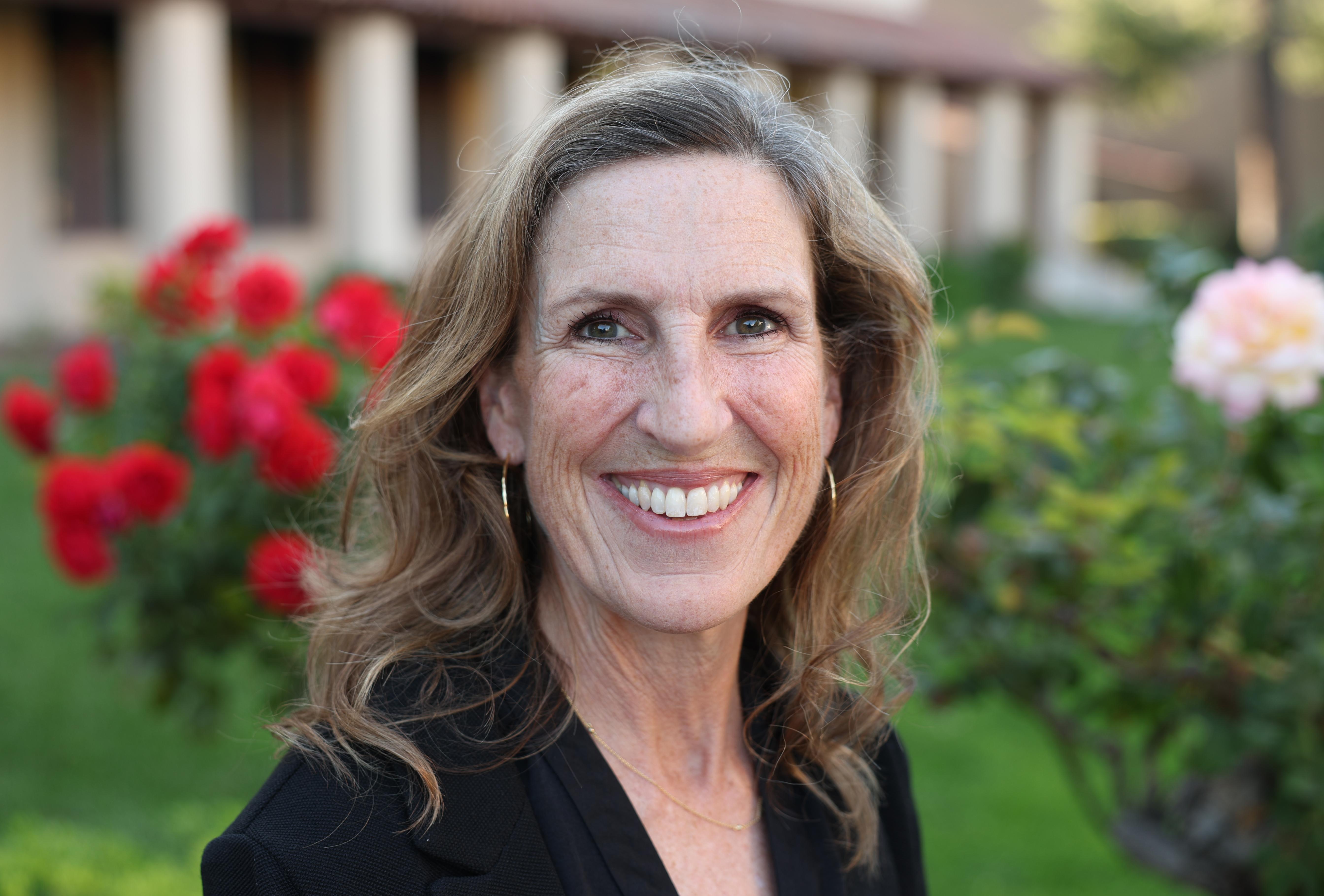 Pam O'Sullivan Headshot