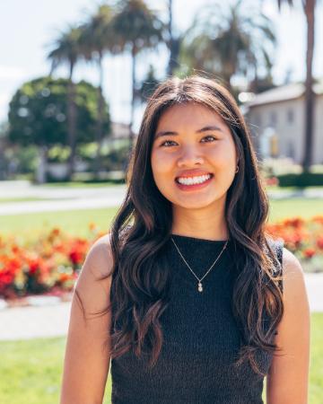 Jasmine Vu 26, a chemistry major
