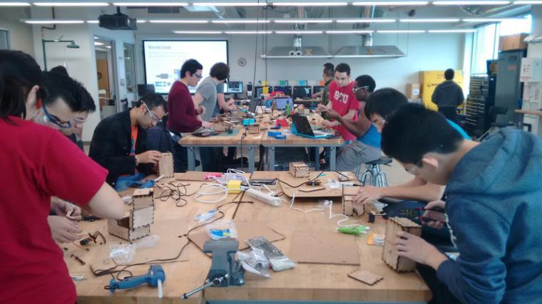 Students work on Arduinos at the Maker Lab