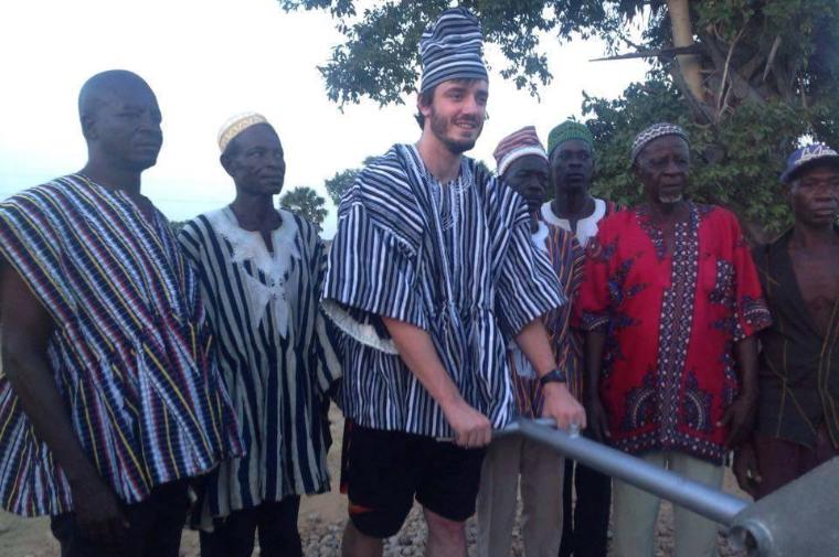 Nathan Rogers ’12 in Ghana image link to story